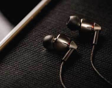 Headphone-Zone-1MORE-Quad-Driver-3