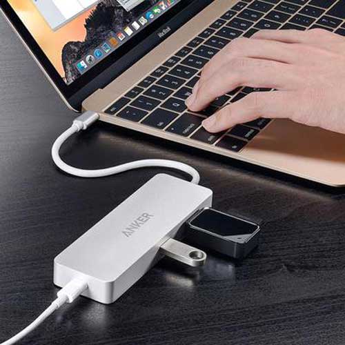Anker-Premium-USB-C-Hub-with-HDMI-and-Power-Delivery-10