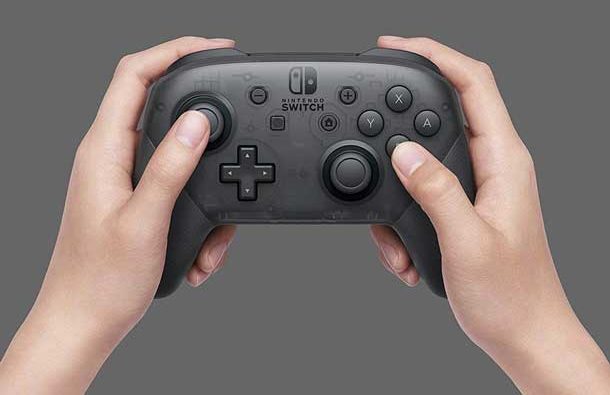 Nintendo-Switch-Pro-Controller-–-Standard-Edition-(Black)